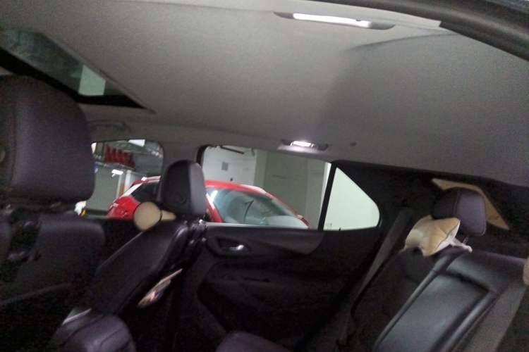 Used Chevrolet Equinox 2017 535T Automatic Lingjie Edition Headliner