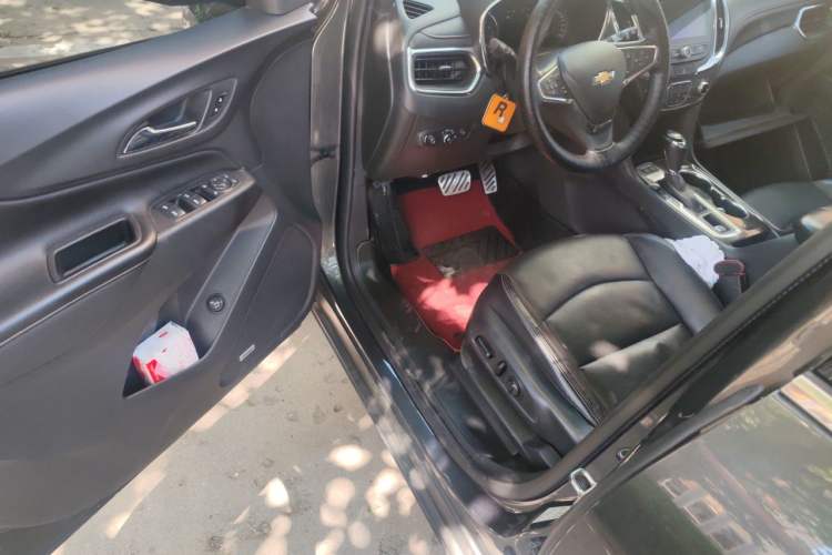 Used Chevrolet Equinox 2017 550T Automatic All-Wheel-Drive Huanjie Edition Driver Seat