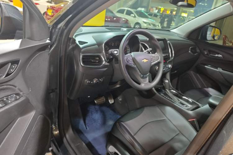 Used Chevrolet Equinox 2017 535T Automatic Chijie Edition Driver Seat