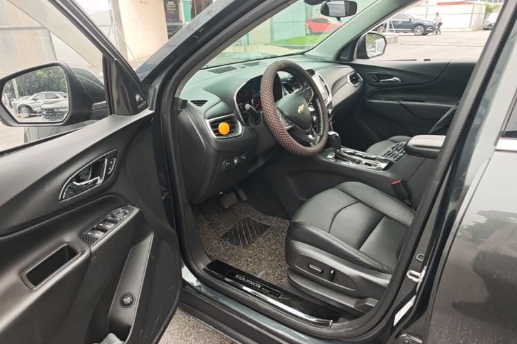 Used Chevrolet Equinox 2017 535T Automatic YuJie Edition Driver Seat