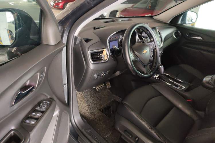 Used Chevrolet Equinox 2017 535T Automatic YuJie Edition Driver Seat