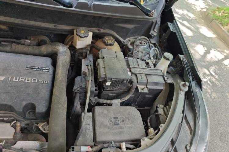 Used Chevrolet Equinox 2017 535T Automatic YuJie Edition Engine Bay Left