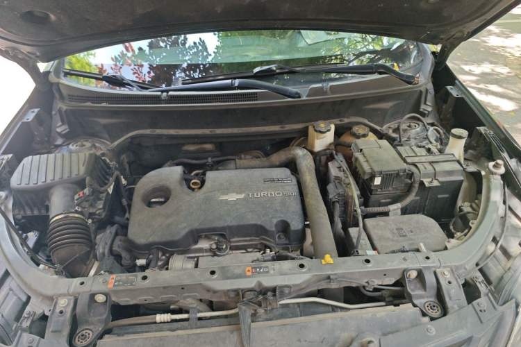 Used Chevrolet Equinox 2017 535T Automatic YuJie Edition Engine Bay