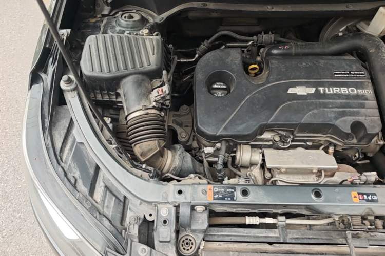 Used Chevrolet Equinox 2017 535T Automatic YuJie Edition Engine Bay Right