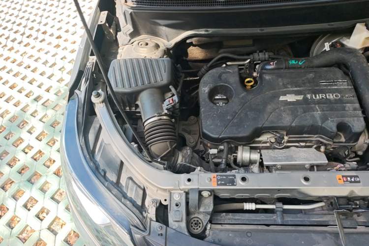 Used Chevrolet Equinox 2017 535T Automatic YuJie Edition Engine Bay Right