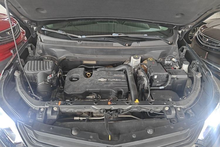 Used Chevrolet Equinox 2017 535T Automatic YuJie Edition Engine Bay
