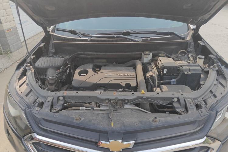 Used Chevrolet Equinox 2017 535T Automatic YuJie Edition Engine Bay
