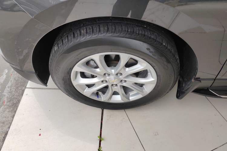 Used Chevrolet Equinox 2017 535T Automatic Chijie Edition Exterior 4