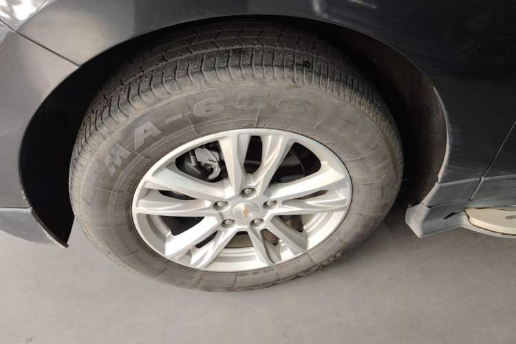 Used Chevrolet Equinox 2017 535T Automatic YuJie Edition Exterior 4
