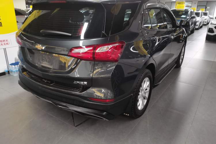 Used Chevrolet Equinox 2017 535T Automatic Chijie Edition Exterior 5