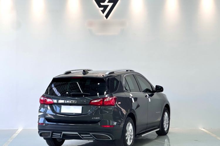 Used Chevrolet Equinox 2017 535T Automatic YuJie Edition Exterior 5