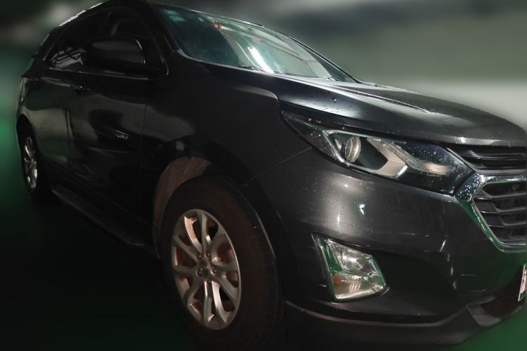 Used Chevrolet Equinox 2017 535T Automatic Chijie Edition Front Right 45 Deg