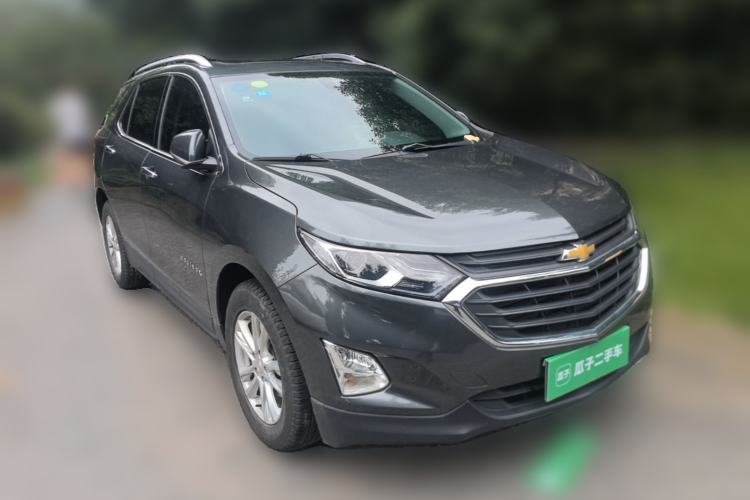 Used Chevrolet Equinox 2017 535T Automatic YuJie Edition Front Right 45 Deg