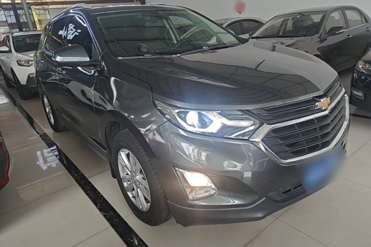 Used Chevrolet Equinox 2017 535T Automatic YuJie Edition Front Right 45 Deg