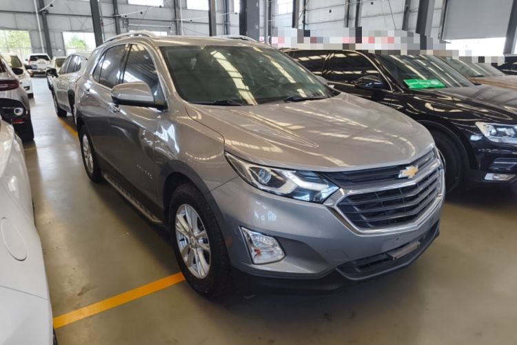 Used Chevrolet Equinox 2017 535T Automatic YuJie Edition Front Right 45 Deg