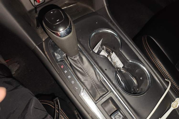 Used Chevrolet Equinox 2017 535T Automatic Chijie Edition Gear Lever