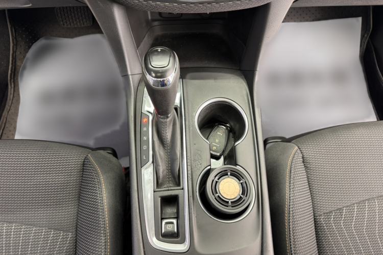 Used Chevrolet Equinox 2017 535T Automatic Lingjie Edition Gear Lever