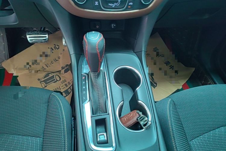 Used Chevrolet Equinox 2017 535T Automatic Lingjie Edition Gear Lever
