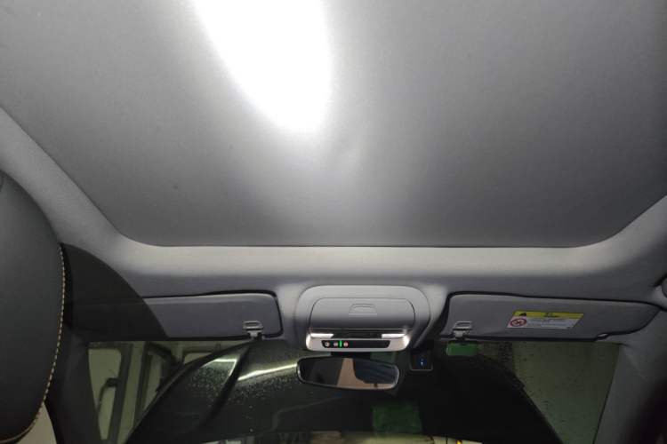 Used Chevrolet Equinox 2017 535T Automatic YuJie Edition Headliner