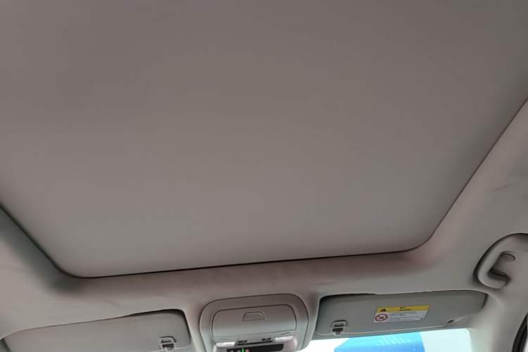 Used Chevrolet Equinox 2017 535T Automatic YuJie Edition Headliner