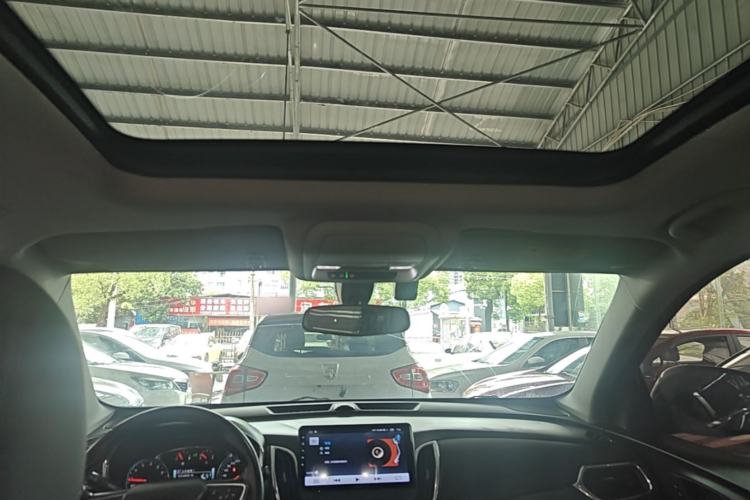 Used Chevrolet Equinox 2017 535T Automatic YuJie Edition Headliner