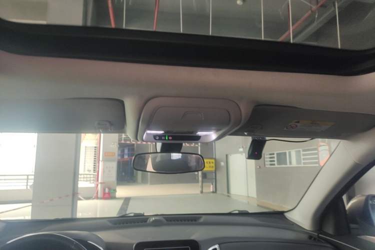 Used Chevrolet Equinox 2017 535T Automatic YuJie Edition Headliner