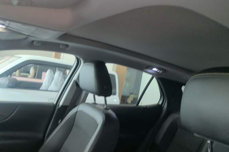 Used Chevrolet Equinox 2017 535T Automatic Chijie Edition Headliner