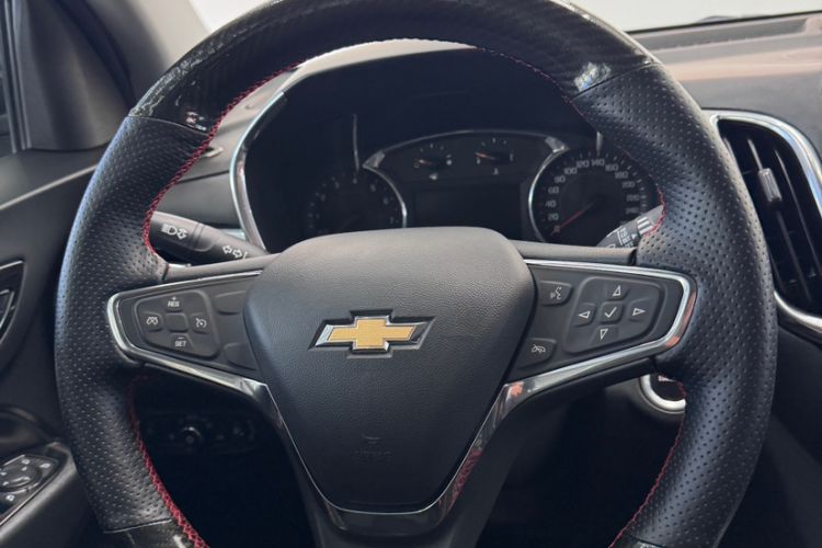 Used Chevrolet Equinox 2017 535T Automatic YuJie Edition Interior 2