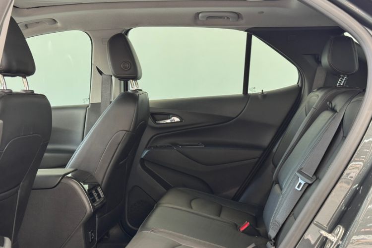 Used Chevrolet Equinox 2017 535T Automatic YuJie Edition Interior 5