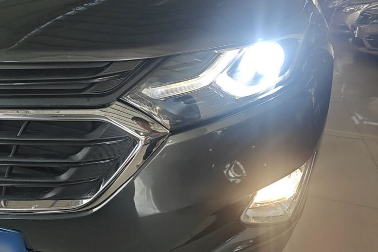 Used Chevrolet Equinox 2017 535T Automatic YuJie Edition Left Front Headlight