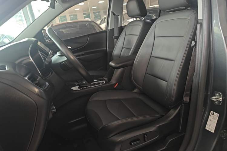 Used Chevrolet Equinox 2017 535T Automatic YuJie Edition Left Front Seat