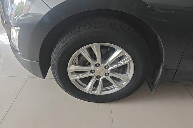 Used Chevrolet Equinox 2017 535T Automatic YuJie Edition Left Front Wheel Hub