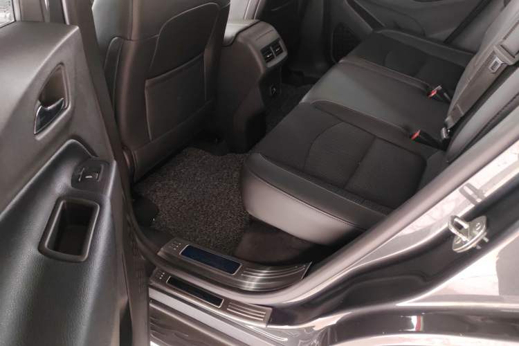 Used Chevrolet Equinox 2017 535T Automatic Chijie Edition Left Rear Seat