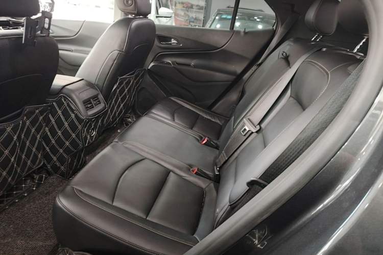 Used Chevrolet Equinox 2017 535T Automatic YuJie Edition Left Rear Seat