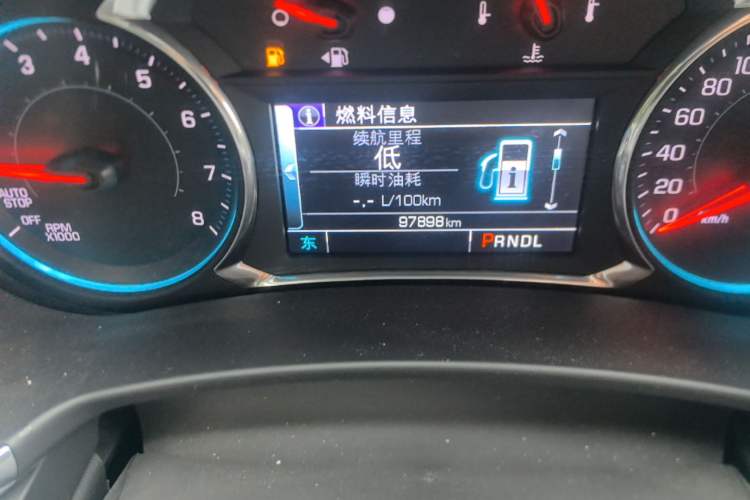 Used Chevrolet Equinox 2017 535T Automatic YuJie Edition Odometer Close Up