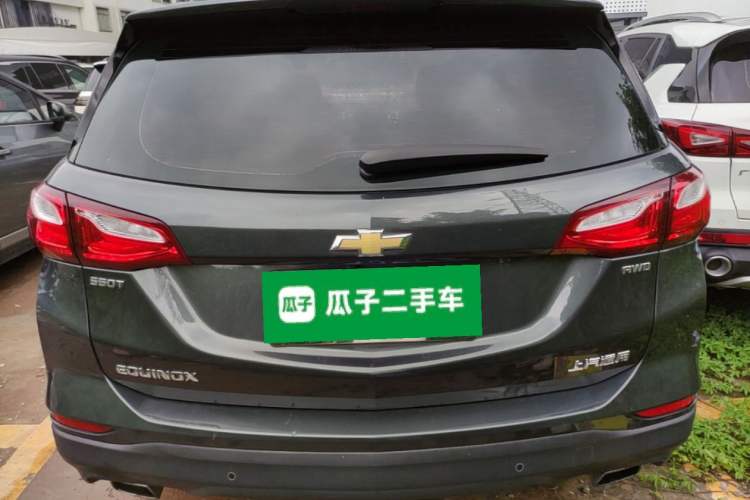 Used Chevrolet Equinox 2017 550T Automatic All-Wheel-Drive Top-Tier Version Rear