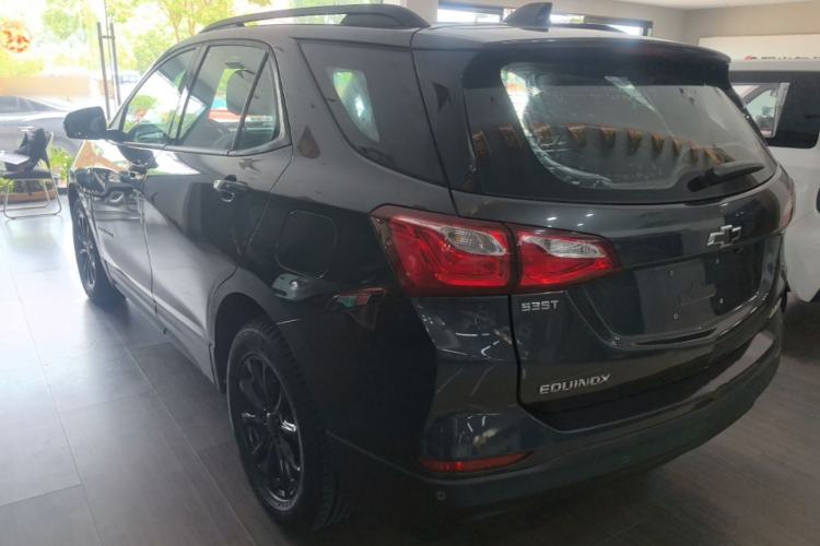 Used Chevrolet Equinox 2017 535T Automatic Chijie Edition Rear Left 45 Deg