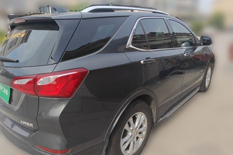 Used Chevrolet Equinox 2017 535T Automatic YuJie Edition Rear Right 45 Deg
