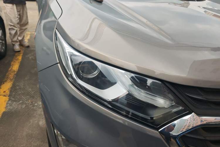 Used Chevrolet Equinox 2017 535T Automatic YuJie Edition Right Front Headlight