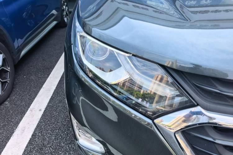 Used Chevrolet Equinox 2017 535T Automatic YuJie Edition Right Front Headlight