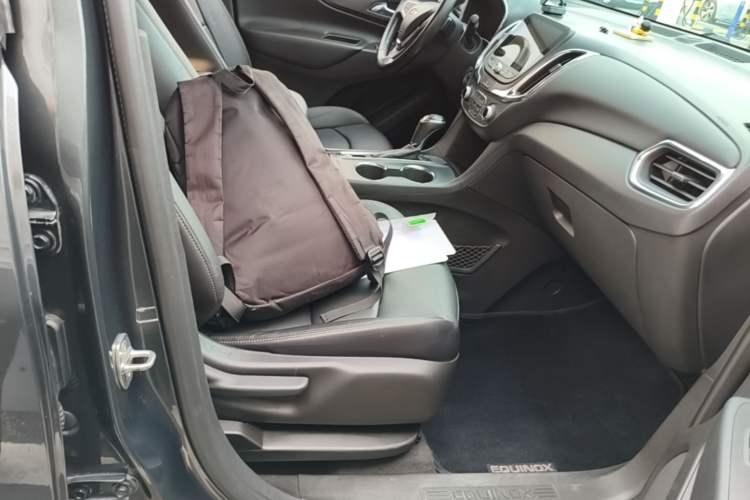Used Chevrolet Equinox 2017 535T Automatic YuJie Edition Right Front Seat