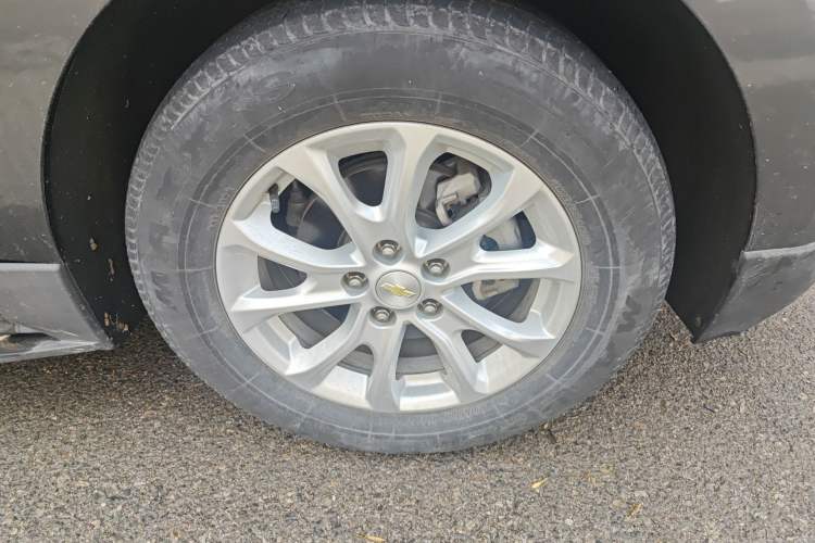 Used Chevrolet Equinox 2017 535T Automatic Chijie Edition Right Front Wheel Hub