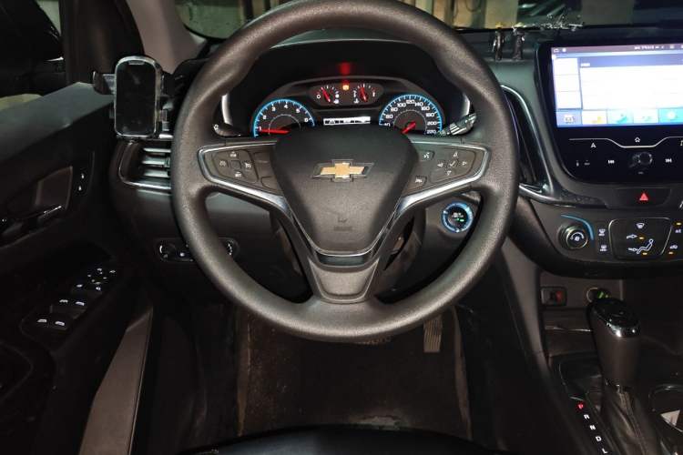Used Chevrolet Equinox 2017 535T Automatic Chijie Edition Steering Wheel