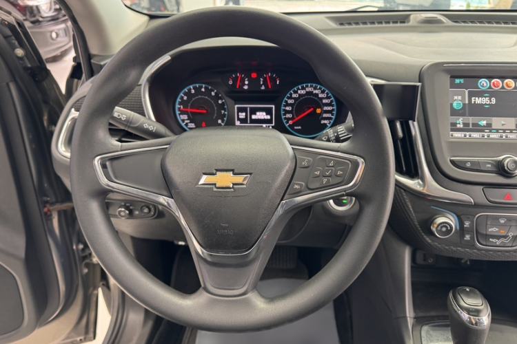 Used Chevrolet Equinox 2017 535T Automatic Lingjie Edition Steering Wheel