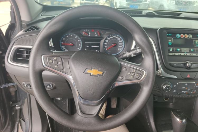 Used Chevrolet Equinox 2017 535T Automatic Chijie Edition Steering Wheel