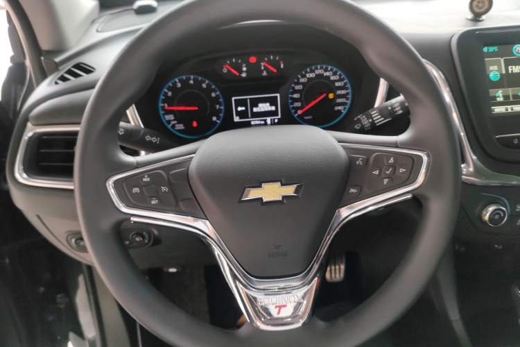 Used Chevrolet Equinox 2017 535T Automatic Chijie Edition Steering Wheel