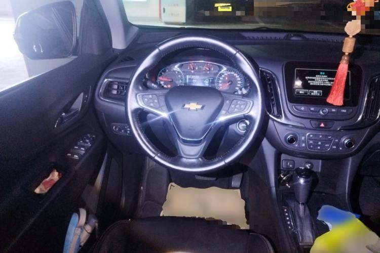 Used Chevrolet Equinox 2017 535T Automatic YuJie Edition Steering Wheel