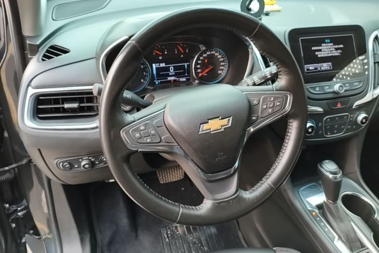 Used Chevrolet Equinox 2017 535T Automatic YuJie Edition Steering Wheel