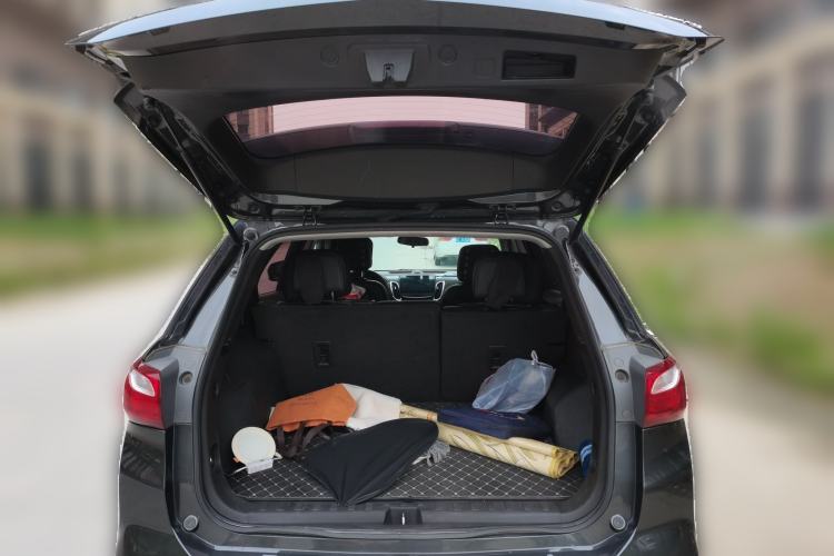 Used Chevrolet Equinox 2017 535T Automatic Lingjie Edition Trunk