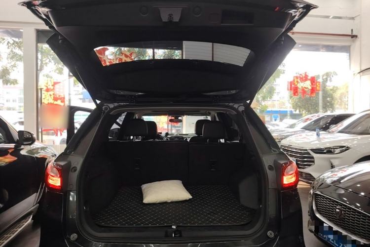 Used Chevrolet Equinox 2017 535T Automatic YuJie Edition Trunk
